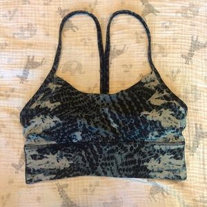 Lululemon sports bra
